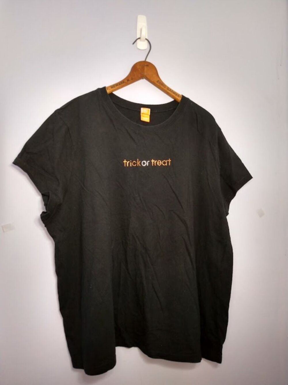 Women's Trick or Treat Tee Shirt Size 28/30 Black with Rhinestones Halloween